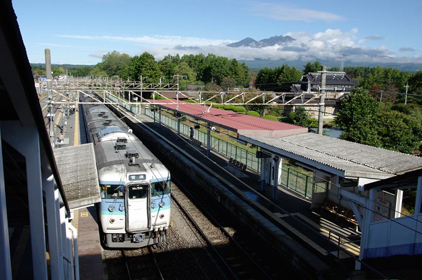 八ヶ岳が見える駅