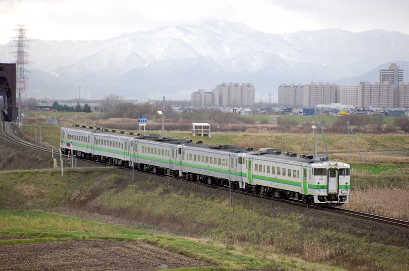 手稲の山を背に