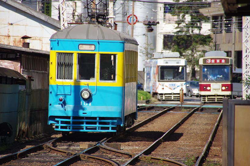 元箱根登山車、出庫